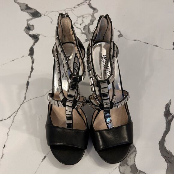 Michael Kors heels BNIB - Picture 1 of 3